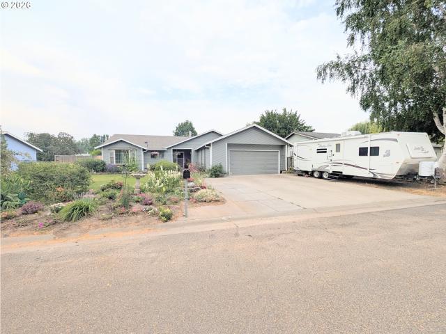 House for sale in Oregonia