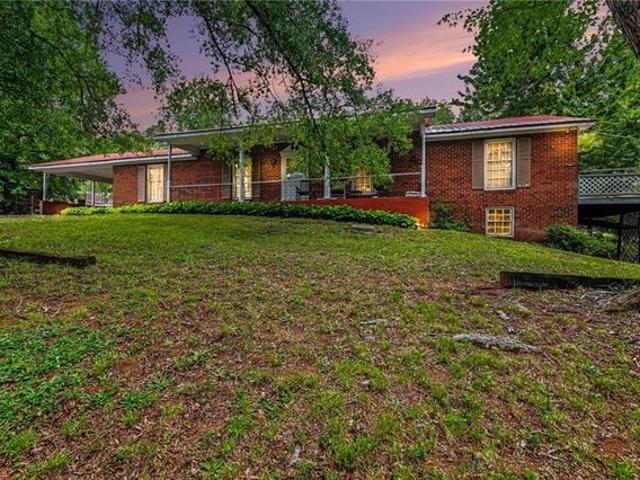 House for sale in Stokes, North Carolina