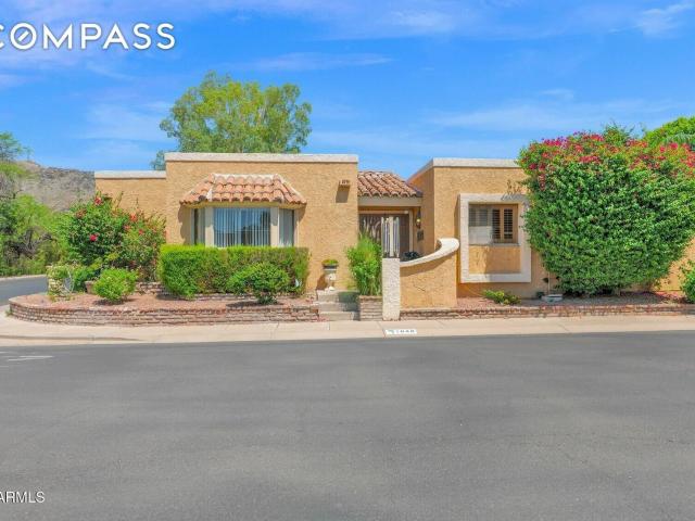 Townhouse for sale in Phoenix