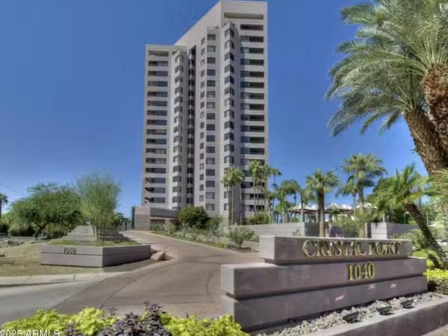 House for sale in Phoenix House for sale in Phoenix