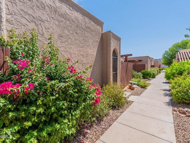 Townhouse for sale in Laveen, Arizona