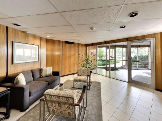 Condo for sale in Oak Park, Illinois