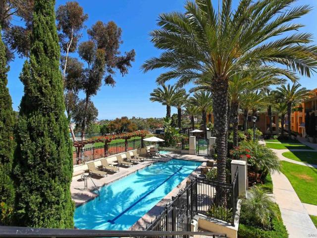 Condo for sale in La Jolla, San Diego
