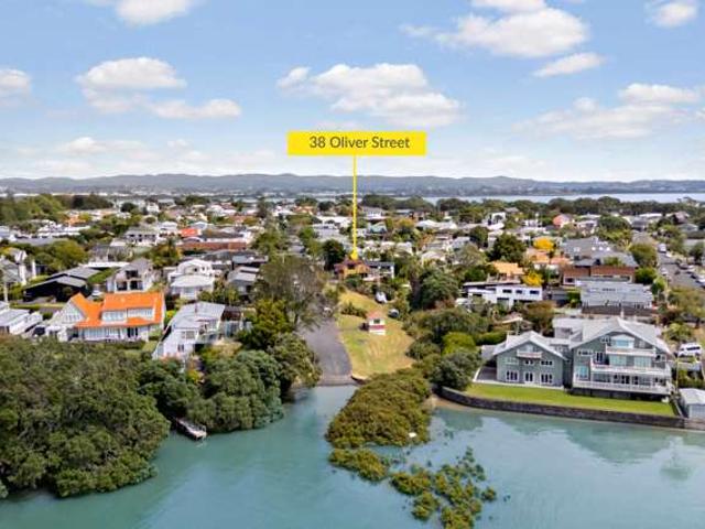 House for sale in Balmoral