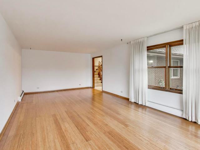 House for sale in Mount Prospect, Illinois