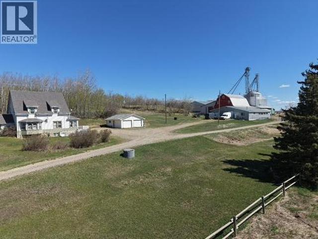 House for sale in Tomslake, British Columbia
