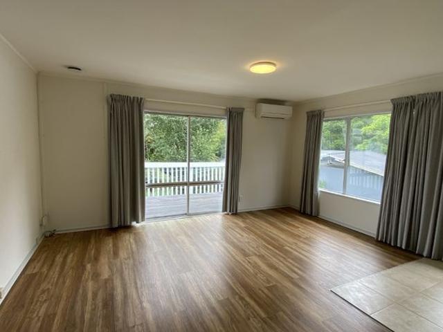 Apartment for rent in Whangaparaoa, Oroua County