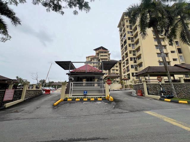 Condominium for sale in Petaling, Alam Impian