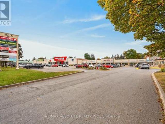 Commercial for rent in Capital, Ottawa