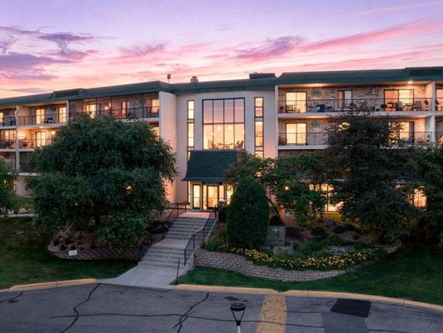 Condo for sale in Hennepin, Minnesota
