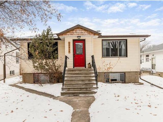 House for sale in Edmonton