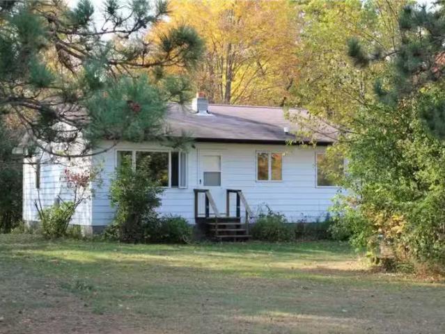 House for sale in Hudson