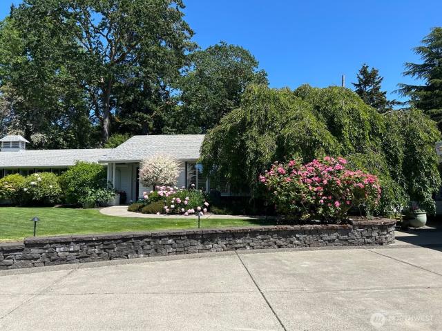 House for sale in Lakewood, Washington