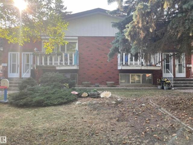 House for sale in Wedgewood, Alberta