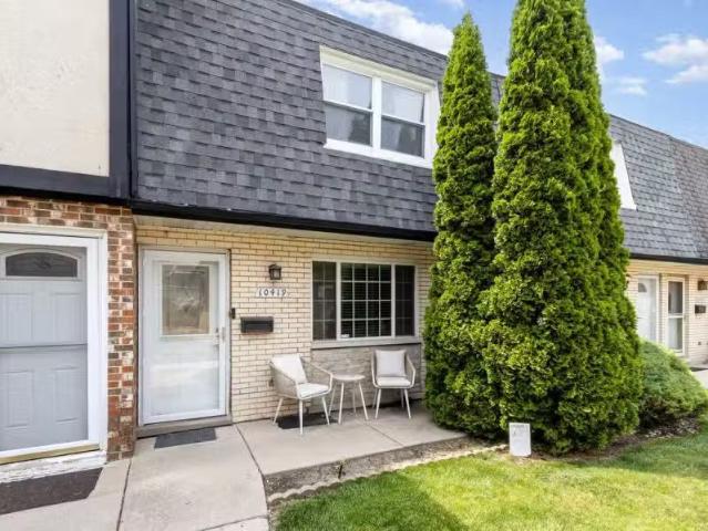 House for rent in Oak Lawn