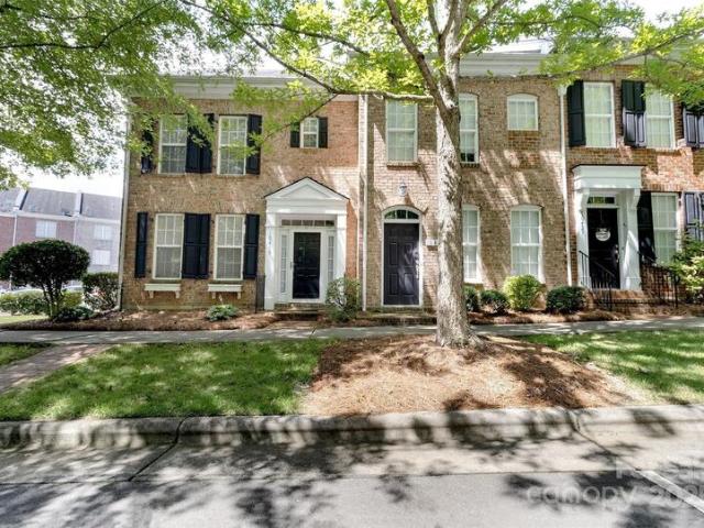 Townhouse for sale in Charlotte