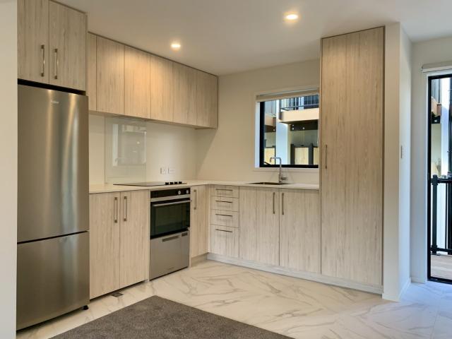 Townhouse for rent in Days Bay, Wellington