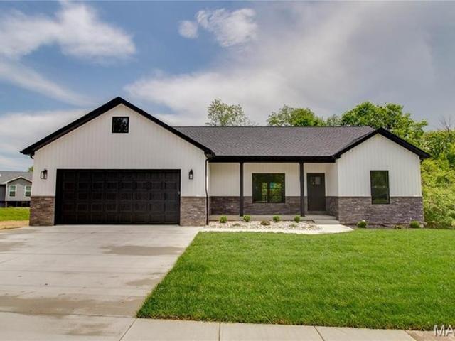 House for sale in Jersey, Illinois
