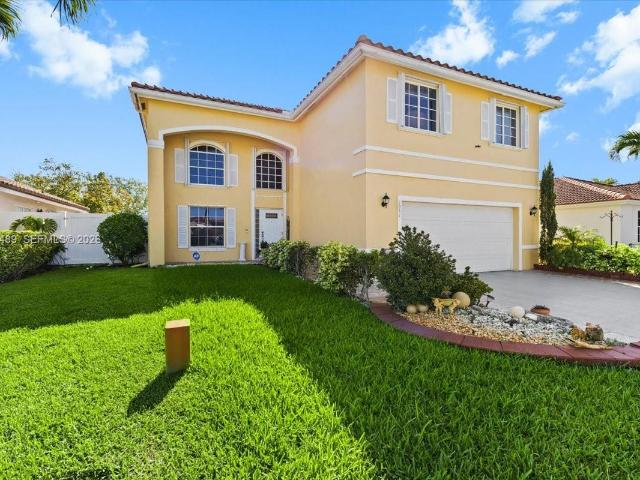House for sale in Pembroke Pines, Florida