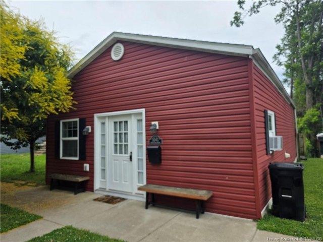 House for sale in Madison, Indiana