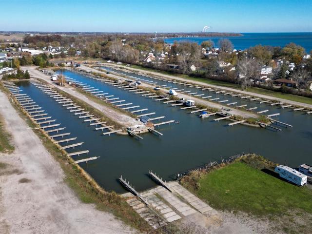 Commercial for sale in Luna Pier, Michigan