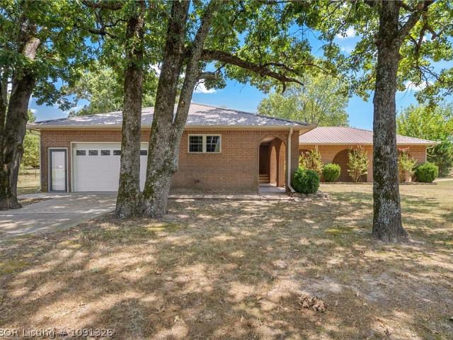 House for sale in Long, Muldrow