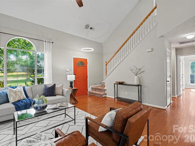 House for sale in Mecklenburg, North Carolina