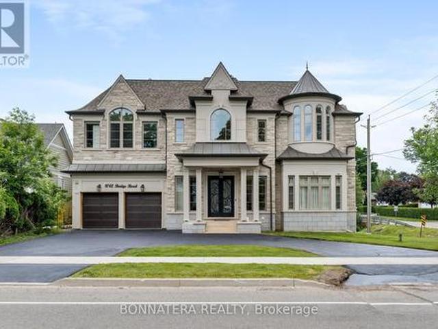 House for sale in Oakville, Ontario