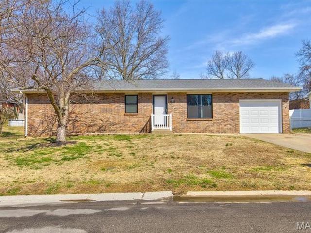 House for sale in Cottage Hills, Illinois