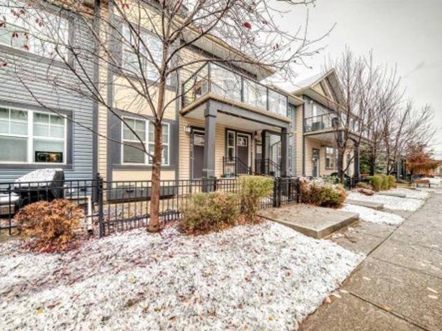 Townhouse for sale in Mosaic Mirage, Calgary