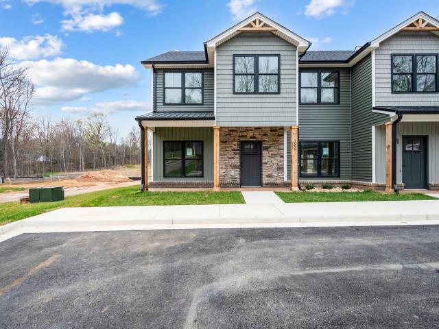 Townhouse for sale in Virginia