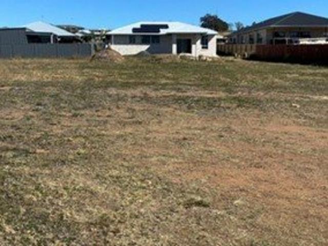 Land for sale in Rosenthal Heights, Queensland