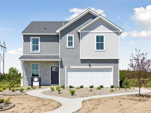 House for sale in Cottage Grove, Minnesota