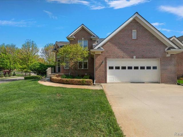 Condo for sale in Washington