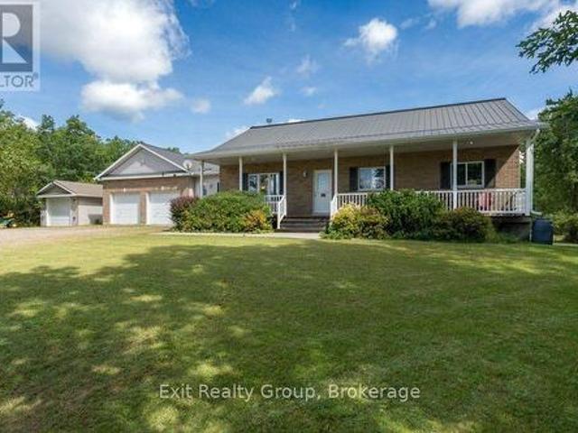 House for sale in Addington Highlands, Ontario