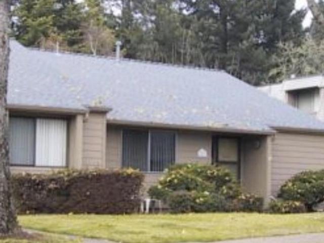 Condo for sale in Salem, Marion County