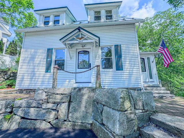 House for sale in Sunapee