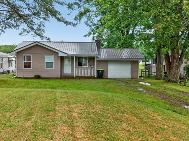 House for sale in Beaverton, Michigan