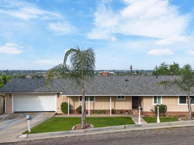 House for sale in Tulare, California
