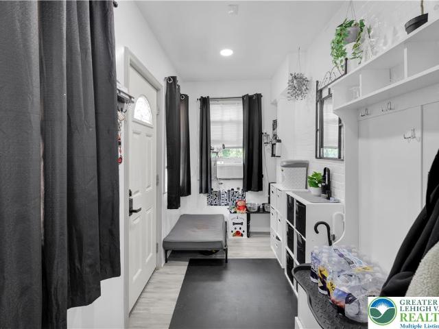 House for sale in Easton, Pennsylvania