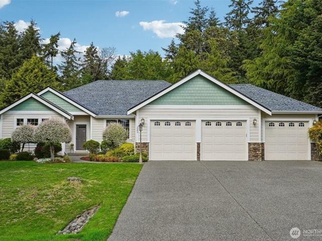 House for sale in Fox Island, Washington