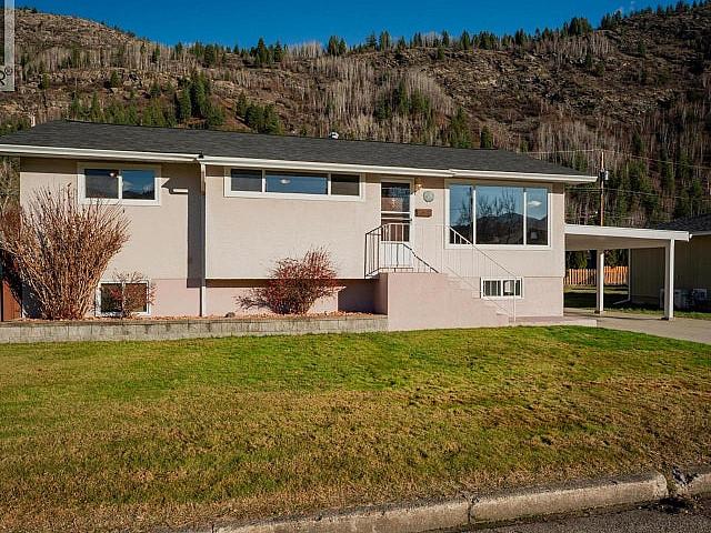 House for sale in Trail, British Columbia