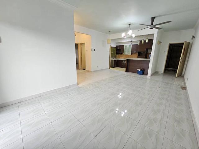 Condominium for sale in Petaling, Subang Jaya