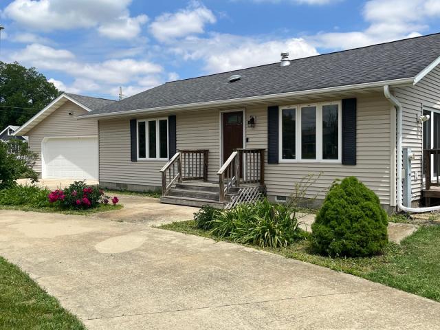 House for sale in Kewanee, Illinois
