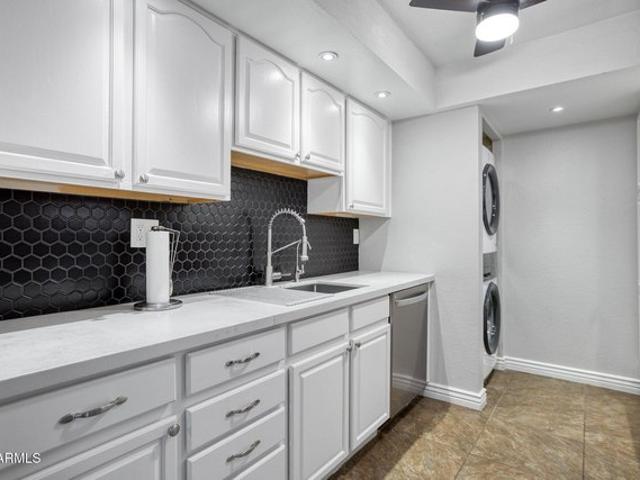 Condo for sale in Paradise Valley, Arizona