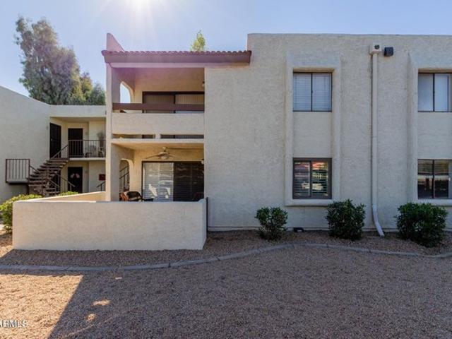 Condo for sale in Paradise Valley, Arizona