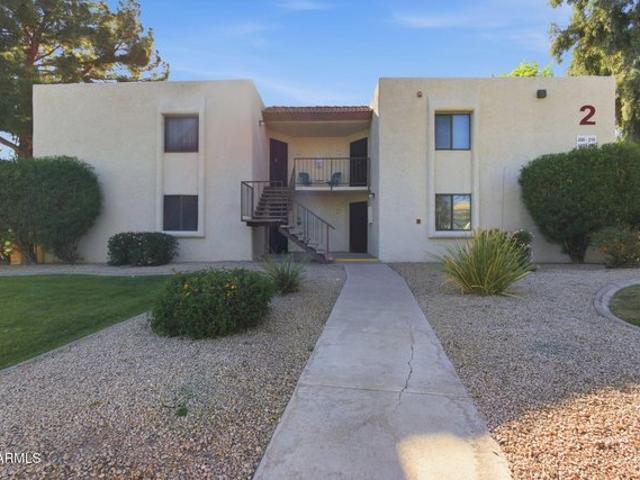 Condo for sale in Paradise Valley, Arizona