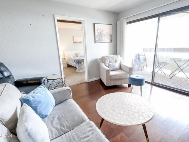 Condo for sale in Paradise Valley, Arizona