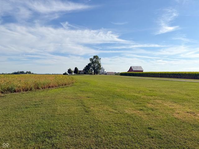 House for sale in Jamestown, Indiana