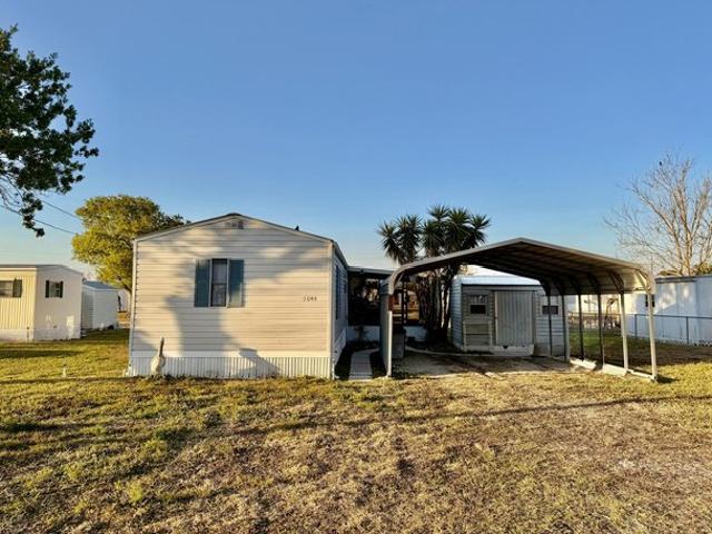 House for sale in Okeechobee, Florida